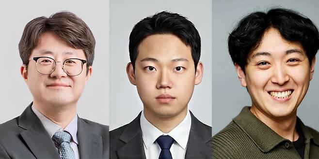 왼쪽부터 김철홍 포스텍 전자전기공학과·IT융합공학과·기계공학과·융합공학과 교수, 하민규 IT융합공학과 석박통합과정생, 김재우 연구원. 포스텍 제공