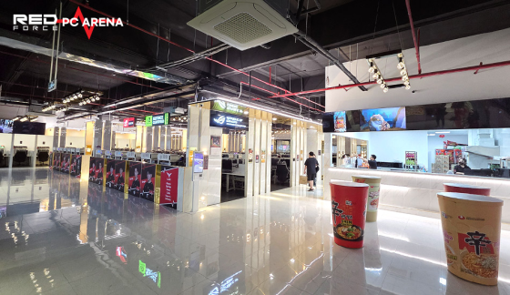 레드포스 PC 아레아 베트남 호치민 아시아 1호점