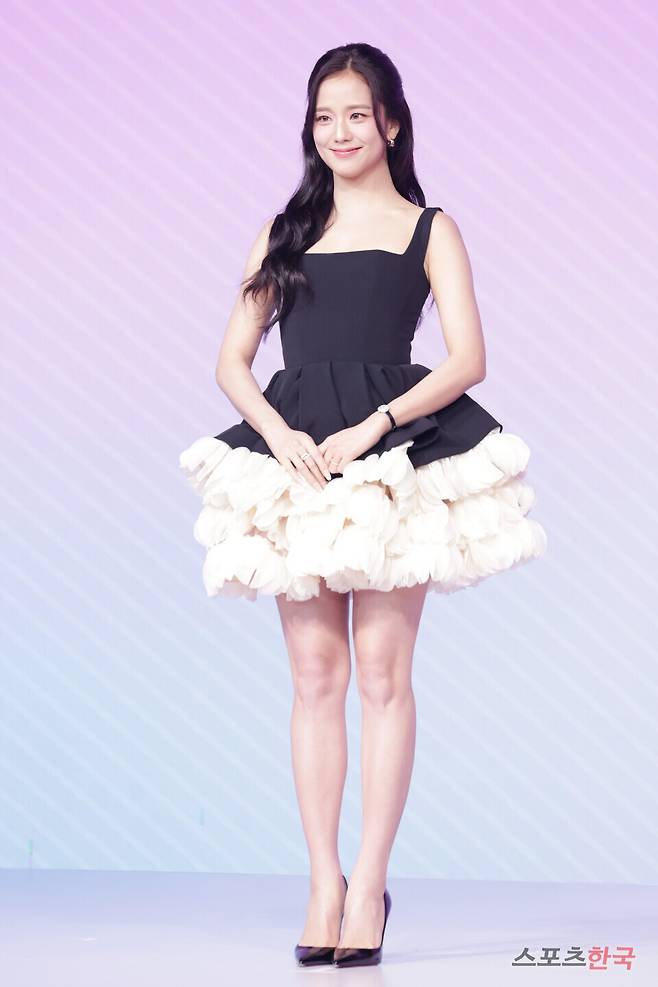 넷플릭스 시리즈 '월간남친' 제작발표회에 참석한 지수(JISOO). ⓒ이혜영 기자 lhy@hankooki.com