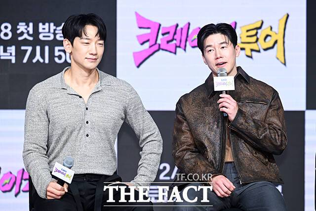 가수 비(왼쪽)와 배우 김무열의 절친 케미가 담긴 ENA '크레이지 투어'가 오는 28일 첫 방송한다. /서예원 기자