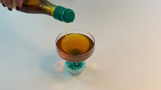 재료가 단순한 찜이나 무침에는 들기름이 잘 어울린다. 사진 이정웅