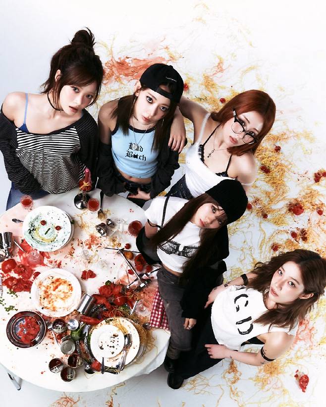 르세라핌(사진=쏘스뮤직)