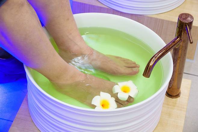 장흥 힐링테라피센터 족욕실. GNC21 제공
