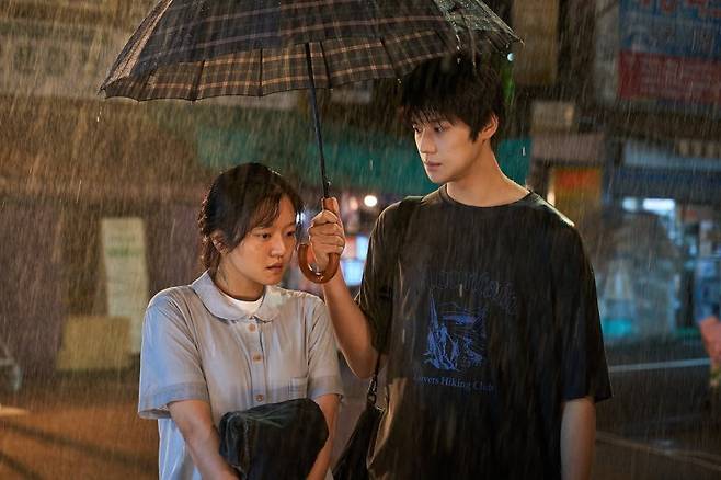 영화 '파반느' 속 장면. 넷플릭스 제공