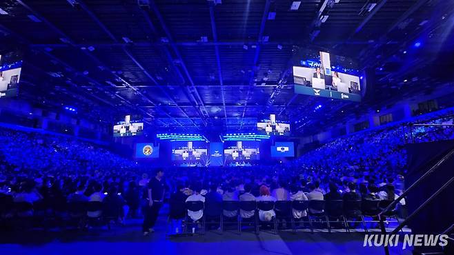 BNK 피어엑스와 디플러스 기아가 28일 오후 4시(현지시각) 홍콩 카이탁 아레나에서 ‘2026 LCK컵’ 결승진출전 경기를 펼치고 있다. 송한석 기자