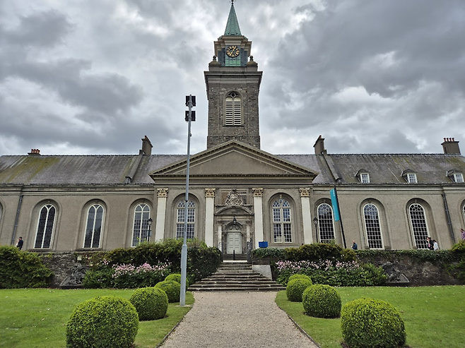 아일랜드 현대미술관이 된 옛 병원 건물 ©김슬기