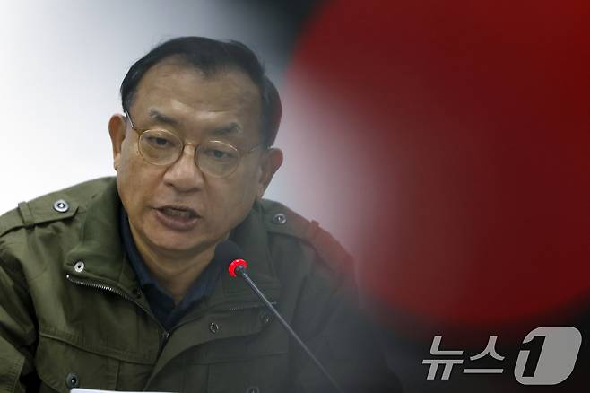 이정현 국민의힘 공천관리위원장이 지난달 20일 오전 서울시 영등포구 여의도 국민의힘 당사에서 열린 제9회 전국동시지방선거 중앙당 공천관리위원회 제1차 회의에서 모두 발언을 하고 있다. 2026.2.20 ⓒ 뉴스1 박정호 기자