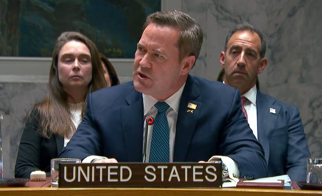 마이크 월츠 주유엔 미국 대사는 28일 미국 뉴욕 유엔본부에서 열린 안보리에서 이란 공격에 대한 정당성을 강조했다./유엔