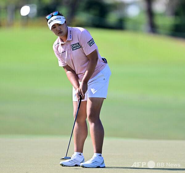 2026년 미국여자프로골프(LPGA) 투어 '아시안 스윙' HSBC 위민스 월드챔피언십 우승 경쟁에 뛰어든 유해란 프로. 사진제공=ⓒAFPBBNews = News1 (사진을 무단으로 사용하지 마십시오.)