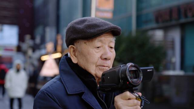 다큐멘터리 ‘미스터김, 영화관에 가다’. 플러스엠엔터테인먼트 제공