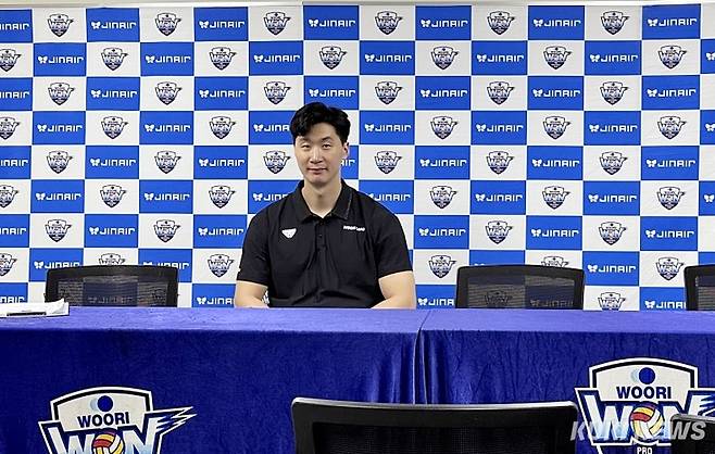 박철우 우리카드 감독대행이 2월28일 KB손해보험과 홈경기를 마친 후 취재진과 만났다. 이영재 기자