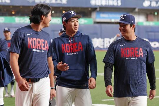 화기애애한 대표팀. 사진(오사카=연합뉴스)