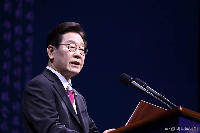 (서울=뉴스1) 이재명 기자 = 이재명 대통령이 1일 서울 강남구 코엑스에서 열린 제107주년 3·1절 기념식에서 기념사를 하고 있다. 2026.3.1/뉴스1 Copyright (C) 뉴스1. All rights reserved. 무단 전재 및 재배포, AI학습 이용 금지. /사진=(서울=뉴스1) 이재명 기자