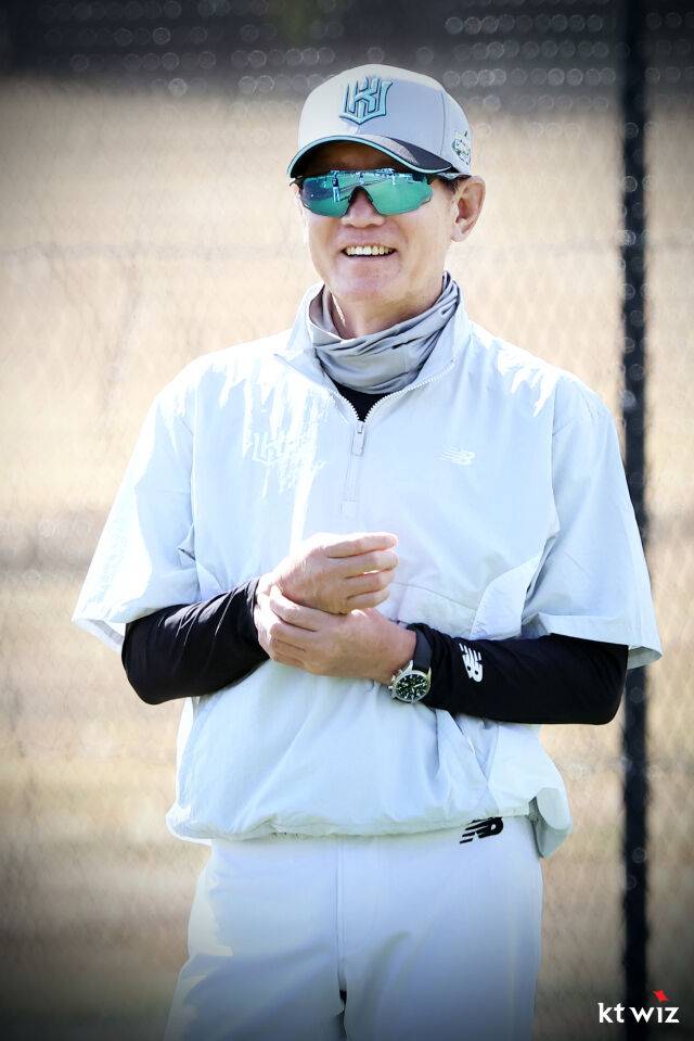 KT 위즈 이강철 감독./KT 위즈