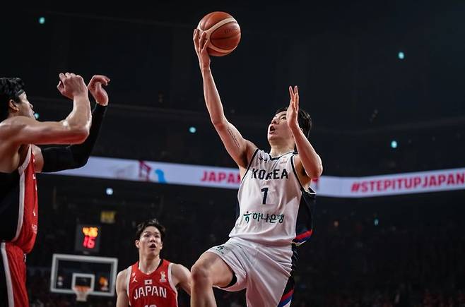 [서울=뉴시스] 한국 남자 농구 대표팀의 이현중. (사진=FIBA 홈페이지 캡처) 2026.03.01. photo@newsis.com *재판매 및 DB 금지