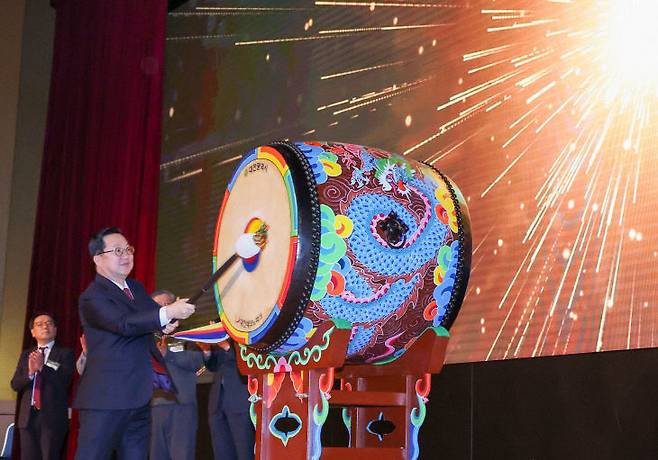 대전시는 6일 대전컨벤션센터에서 개최된 2026년 대전시 기업지원사업 통합설명회에서'대전상장기업지수'를 공식 선포했다.사진제공은 대전시