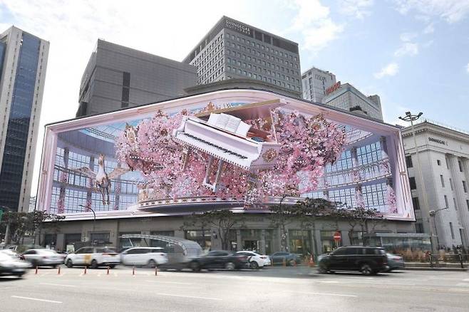 신세계백화점 본점 신세계스퀘어에 송출되고 있는 신규 봄 테마 미디어아트 영상. 신세계