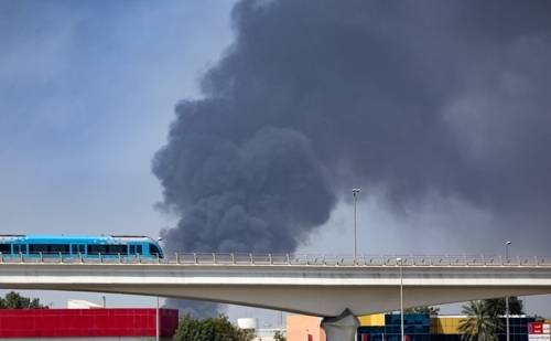 미국과 이스라엘의 공습으로 최고지도자를 잃은 이란 정권이 주변 걸프 국가들을 무차별 타격하면서, ‘치명적 오판’을 저질렀다는 분석이 나왔다. [연합뉴스]