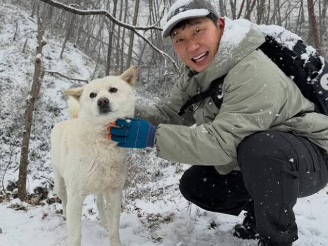 이승윤이 촬영 후 산에 눈이 내려 하룻밤 더 지내다 내려갔다. / 이승윤 소셜미디어