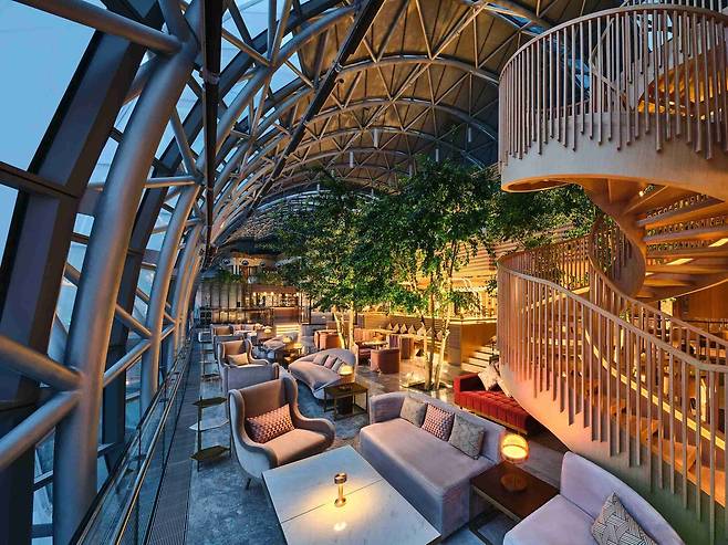 래플스 시티 고급 라운지