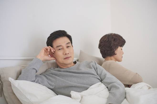 발기 이상 증상은 심혈관 질환의 초기 신호일 수 있다는 분석이 나온다. 사진은 기사 내용과 관련 없는 이미지. 아이클릭아트