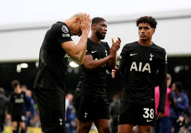 [런던=AP/뉴시스]토트넘, 풀럼에 져 EPL 10경기 연속 무승. 2026.03.01.