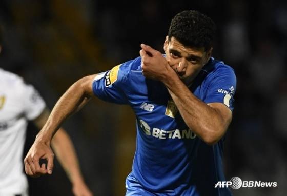 골 세리머니하는 메흐디 타레미. /AFPBBNews=뉴스1