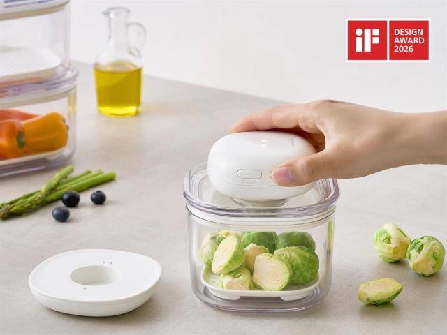 락앤락 '프레쉬 마에스트로 진공용기' [사진=락앤락]