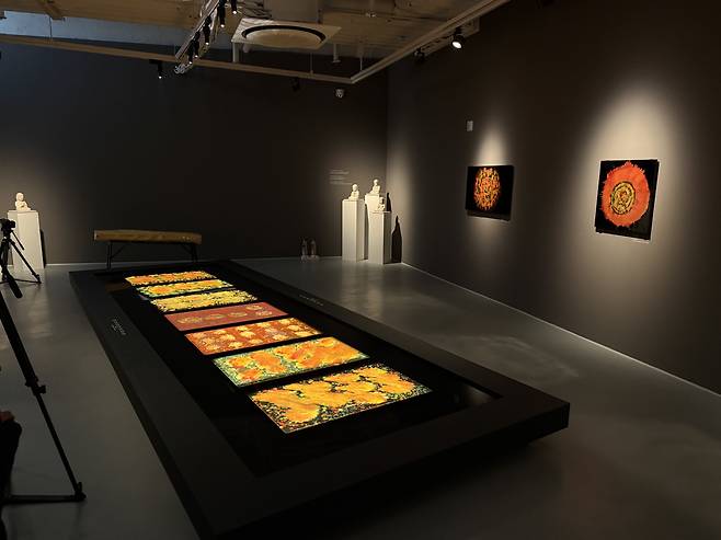 물아불이 전시장