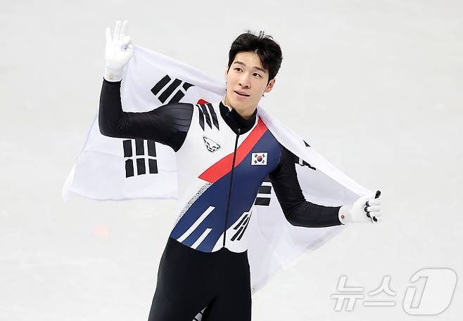 황대헌.ⓒ 뉴스1 김진환 기자