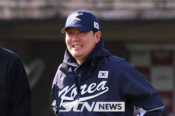 미소 짓는 류지현 감독. /사진=뉴시스