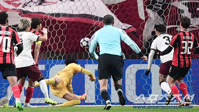 4일 오후 서울월드컵경기장에서 열린 FC서울과 비셀 고베의 아시아챔피언스리그 엘리트(ACLE) 16강 1차전 경기. 전반 비셀고베 툴레스에게 선취골을 허용한 FC서울. 상암=송정헌 기자songs@sportschosun.com/2026.03.04/