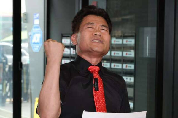 한국사 강사 출신 강경 보수 유튜버 전한길씨. 연합뉴스