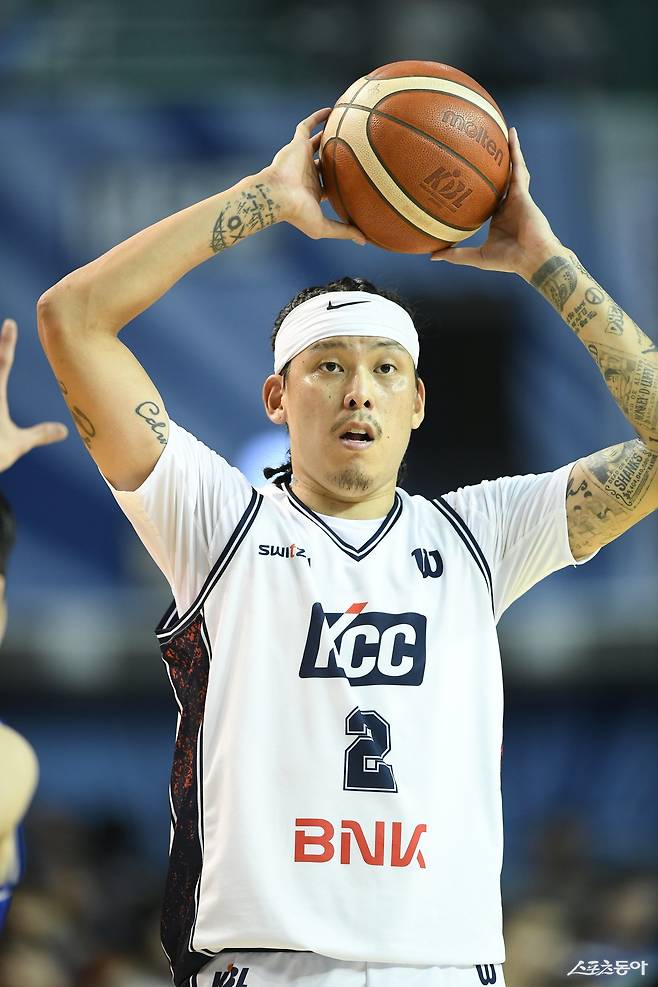 KCC 최준용이 5일 원주DB프로미아레나서 열린 DB전에서 3개월여만에 코트를 밟았다. 사진제공｜KBL