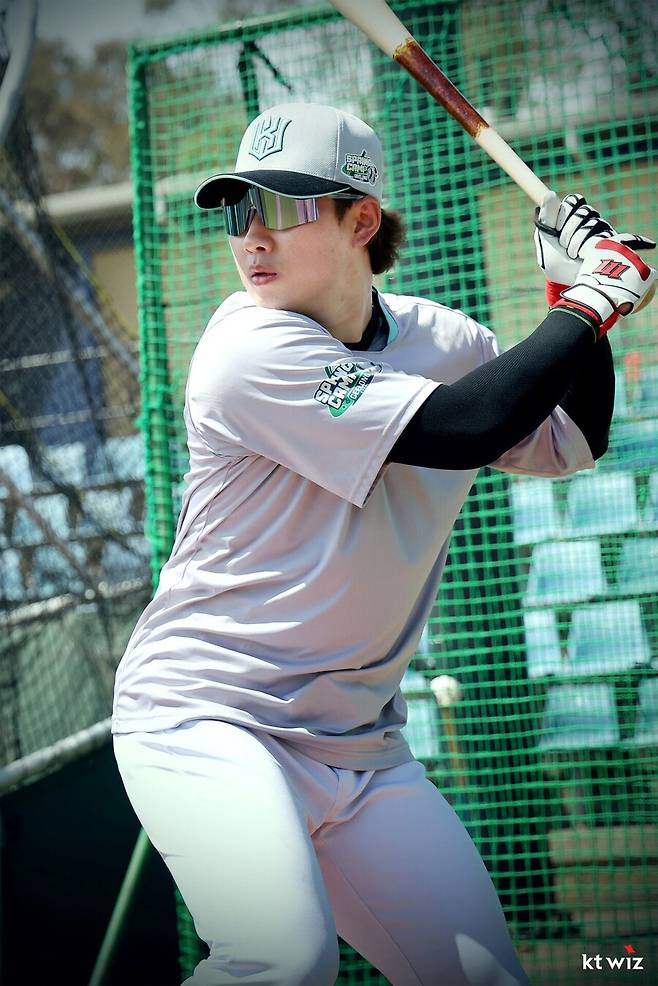 ▲ 올 시즌을 앞두고 KT와 4년 총액 48억 원에 계약한 최원준은 새로운 마음가짐으로 시즌을 준비하고 있다 ⓒKT위즈