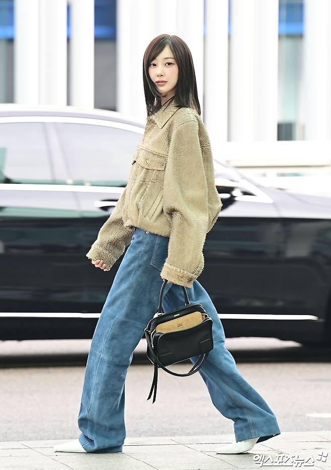 애리 등장에 시선 집중