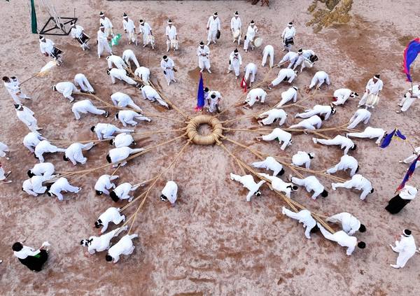 감내게줄당기기 공개행사 /밀양시무형유산연합회