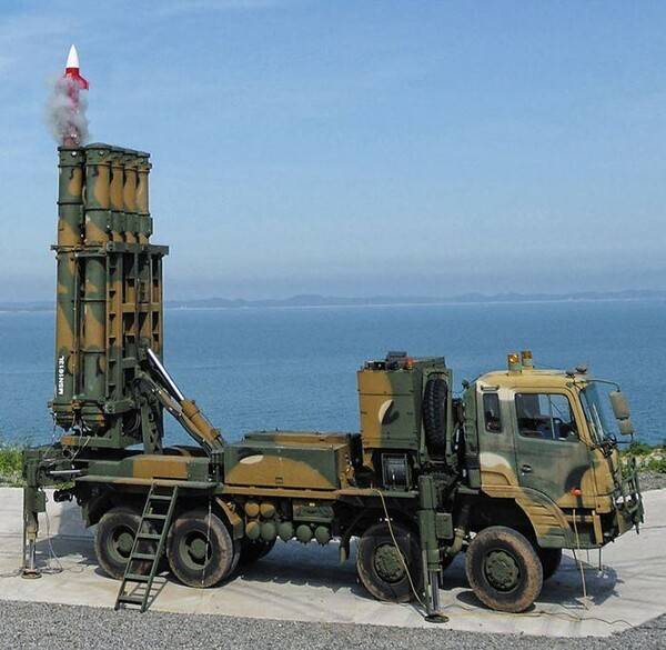 중거리 지대공 요격 미사일 천궁Ⅱ의 발사 장면.[출처=방위사업청]