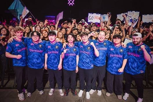 무패로 스위스 스테이지를 마무리하며 플레이오프에 진출한 페이퍼 렉스.