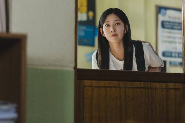 김민주 / SLL, 카카오엔터테인먼트