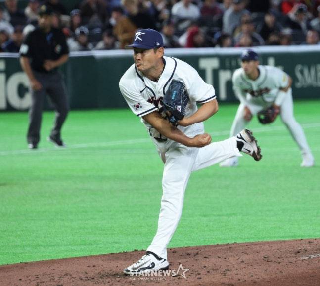 역투하는 노경은. /사진=강영조 선임기자