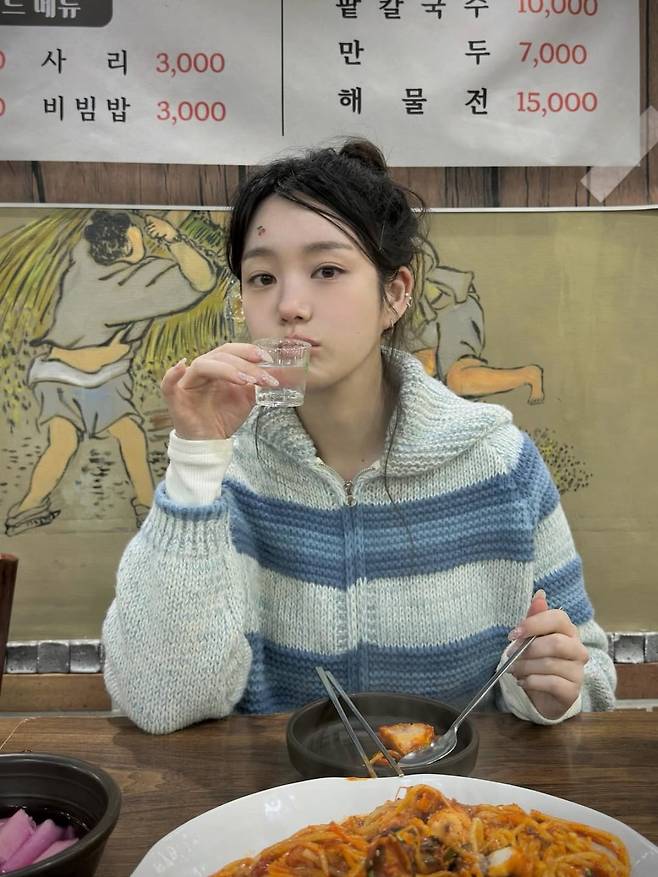 사진 = 이유비 인스타그램