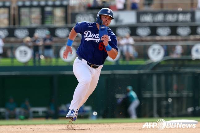 LA 다저스의 산티아고 에스피날. /AFPBBNews=뉴스1