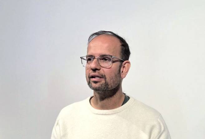 국내 첫 개인전을 위해 서울 리움미술관을 찾은 작가 티노 세갈. 연합뉴스