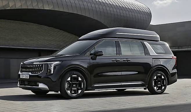 역성혁명을 일으키고 있는 카니발 하이리무진 [사진제공=기아]