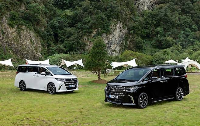 일본에서 ‘성공의 아이콘’으로 평가받는 알파드 [사진제공=토요타]