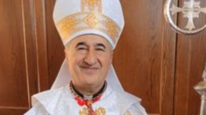 에마누엘 샬레타(60) 미국 캘리포니아 샌디에이고 칼데아 가톨릭 교구 주교. 샬레타는 교회 자금 횡령 의혹 등으로 공항에서 체포됐다. 성 토마스 사도 칼데아 가톨릭 교구 제공