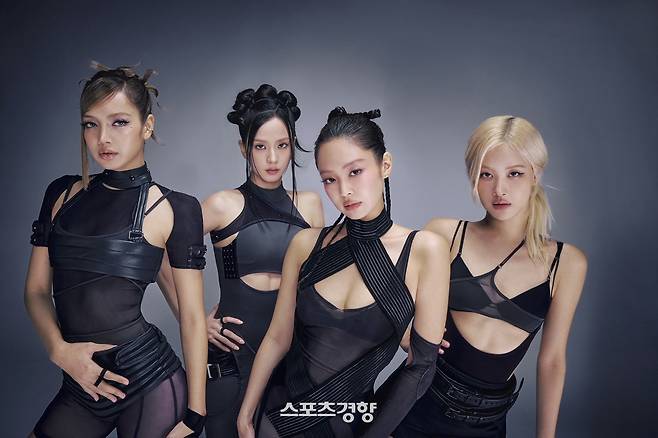 지난달 27일 완전체로 복귀한 그룹 블랙핑크. YG엔터테인먼트 제공