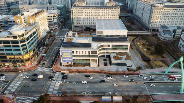 나주시가 오는 12일 빛가람 복합문화체육센터 개관식을 개최한다. 사진은 빛가람 복합문화체육센터 전경. 나주시 제공