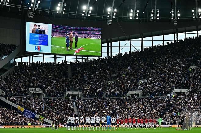 토트넘 홋스퍼 스타디움을 꽉 채운 관중 ⓒ AFP=뉴스1